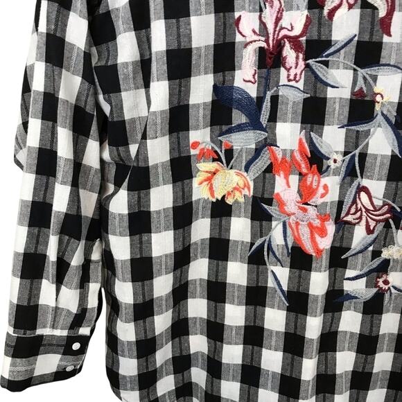 Skies Are Blue Black and White Check Embroidered Blouse Size Large - Picture 12 of 12